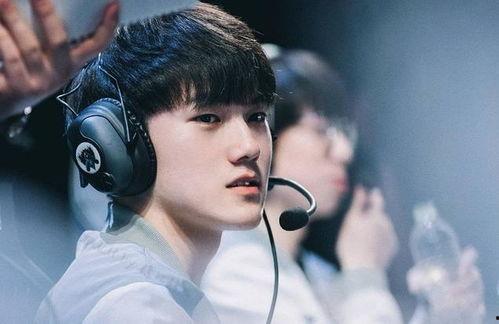 阿水吃瓜紫薇,揭秘娱乐圈幕后故事