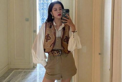 绿衣服女吃瓜,揭秘娱乐圈幕后故事